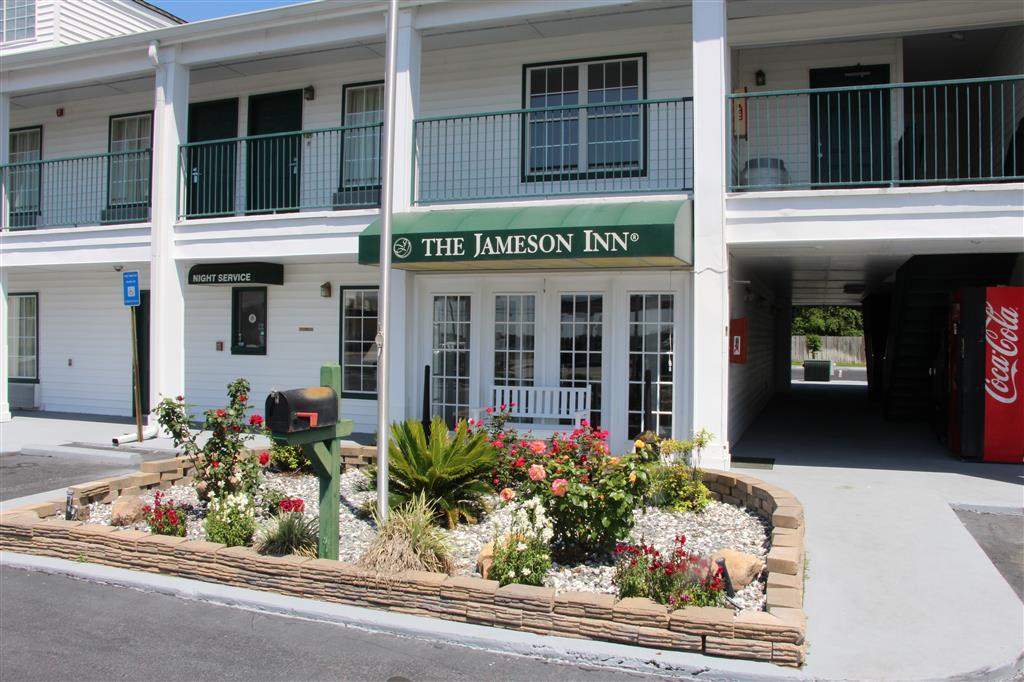 Jameson Inn Douglas Buitenkant foto