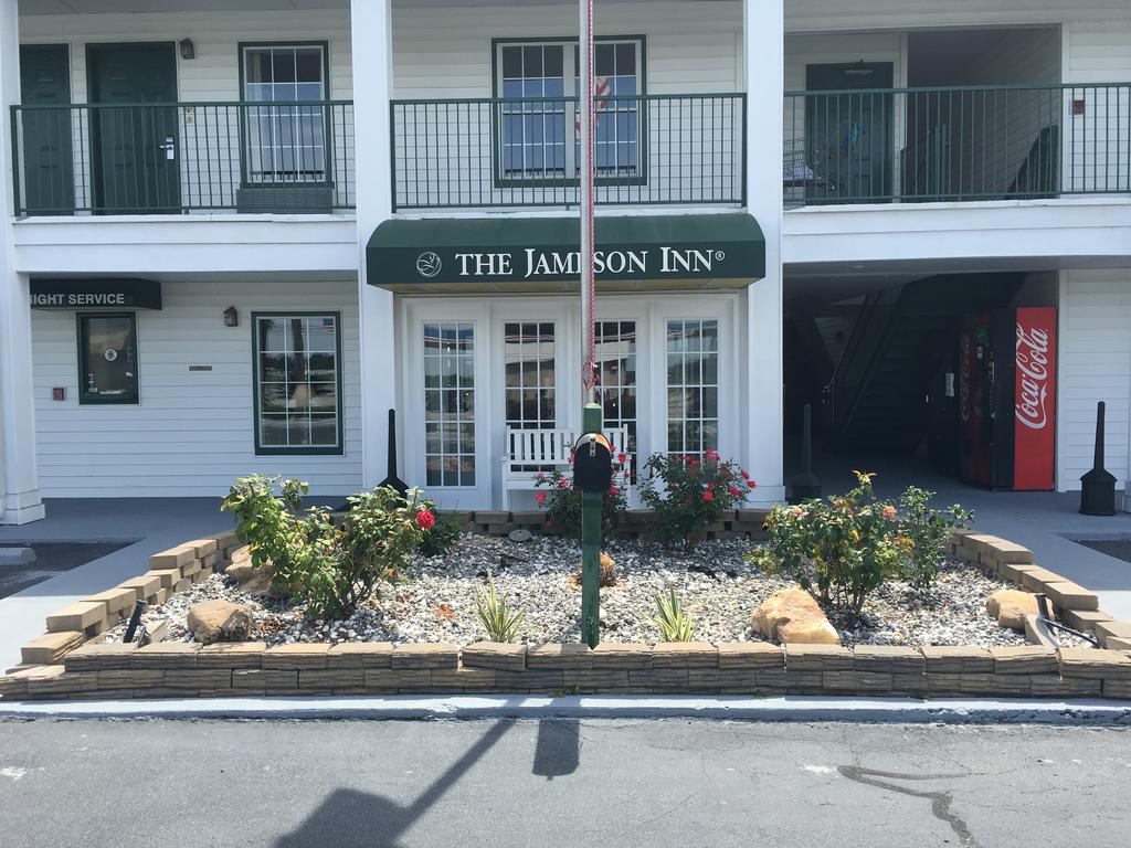Jameson Inn Douglas Buitenkant foto